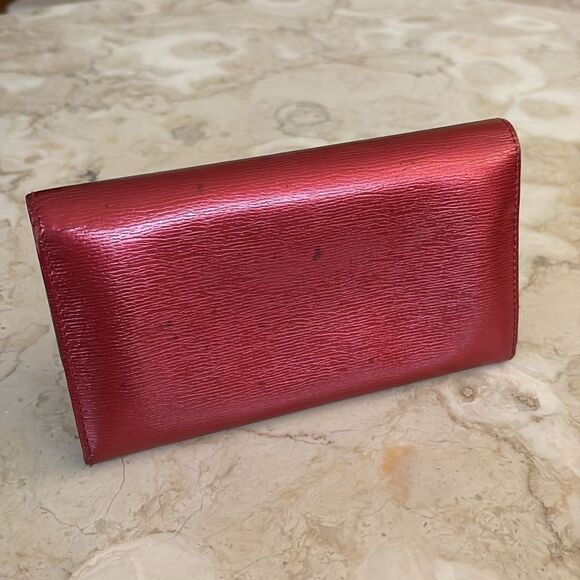 GUCCI Red Shiny Leather Interlocking G Heart Flap Long Wallet - Picture 2 of 14